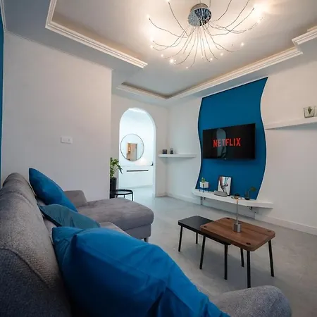 Parking - Design - Caesar House Apartment