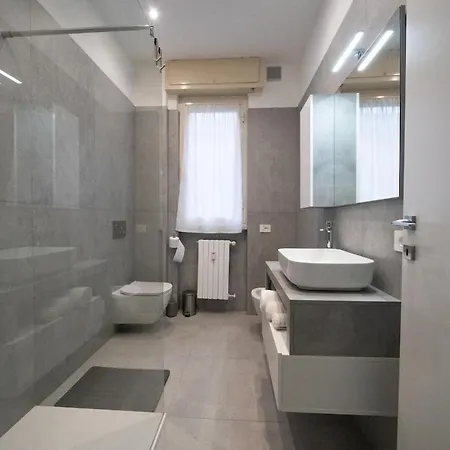 Apartment Parking - Design - Caesar House *