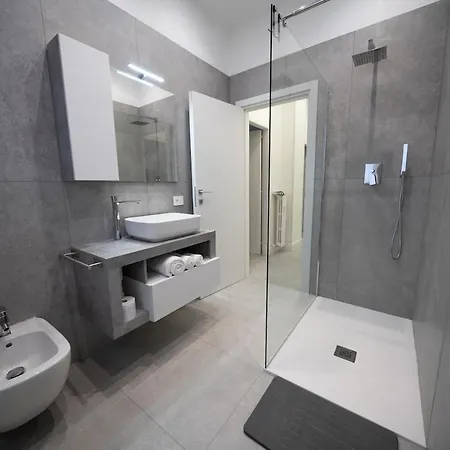 Parking - Design - Caesar House Apartment Bergamo