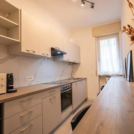 Parking - Design - Caesar House Apartment *